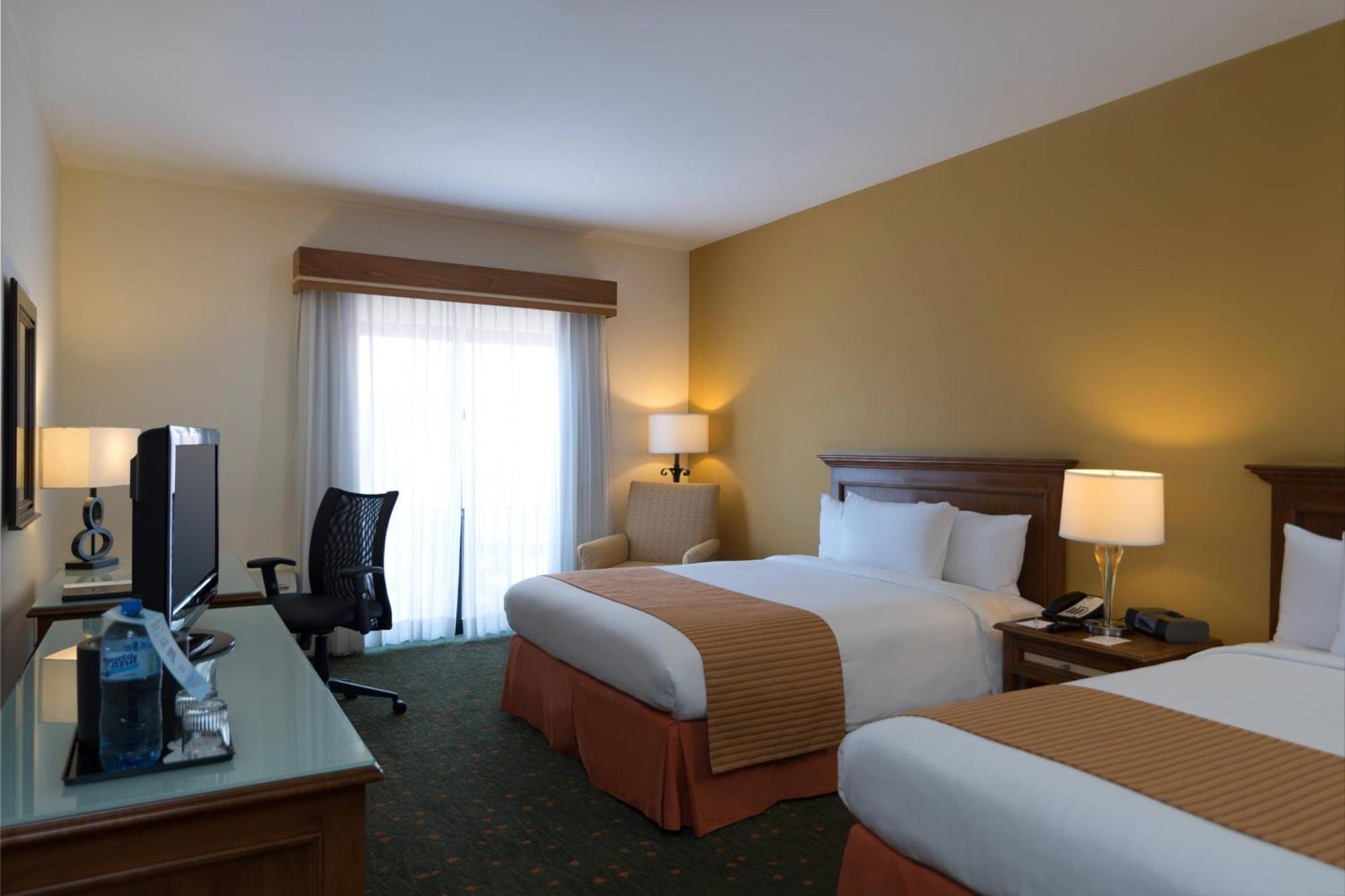 Hotel Courtyard By Marriott Santo Domingo Exterior foto
